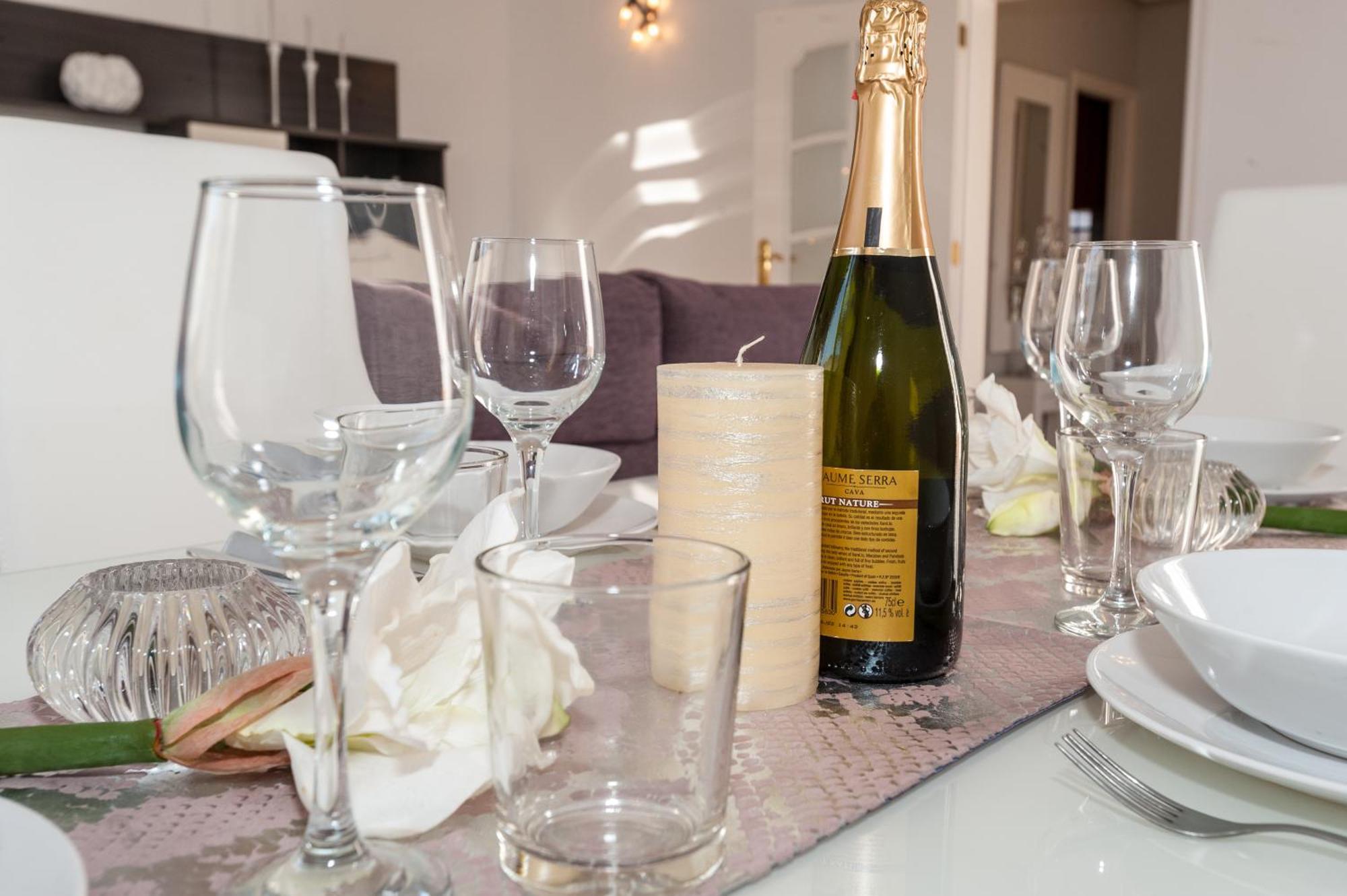 Villa Vanesa Luxury Private Villa With A Heated Pool, 4 Bedrooms And 4 Bathrooms 아데제 외부 사진