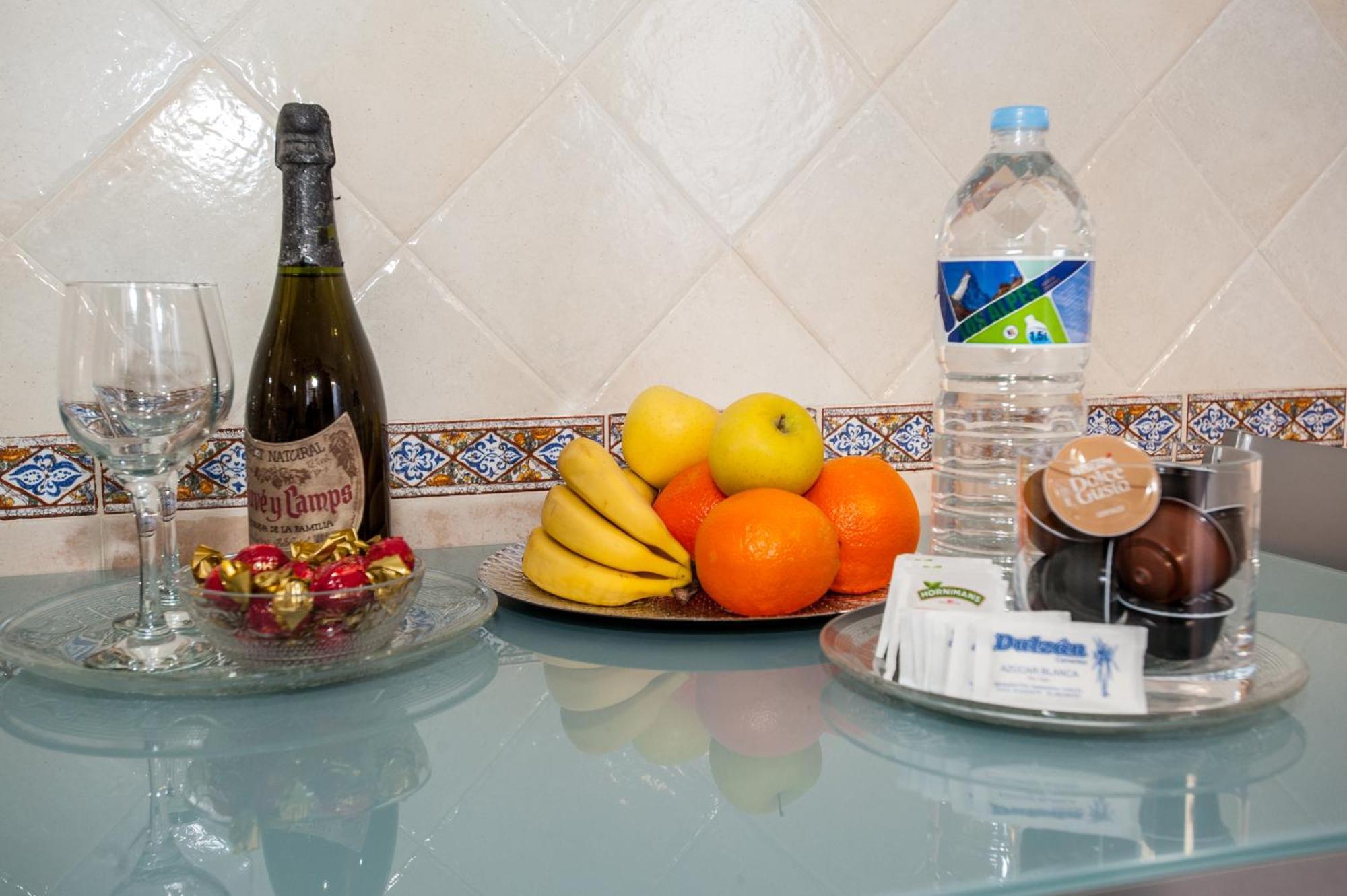 Villa Vanesa Luxury Private Villa With A Heated Pool, 4 Bedrooms And 4 Bathrooms 아데제 외부 사진