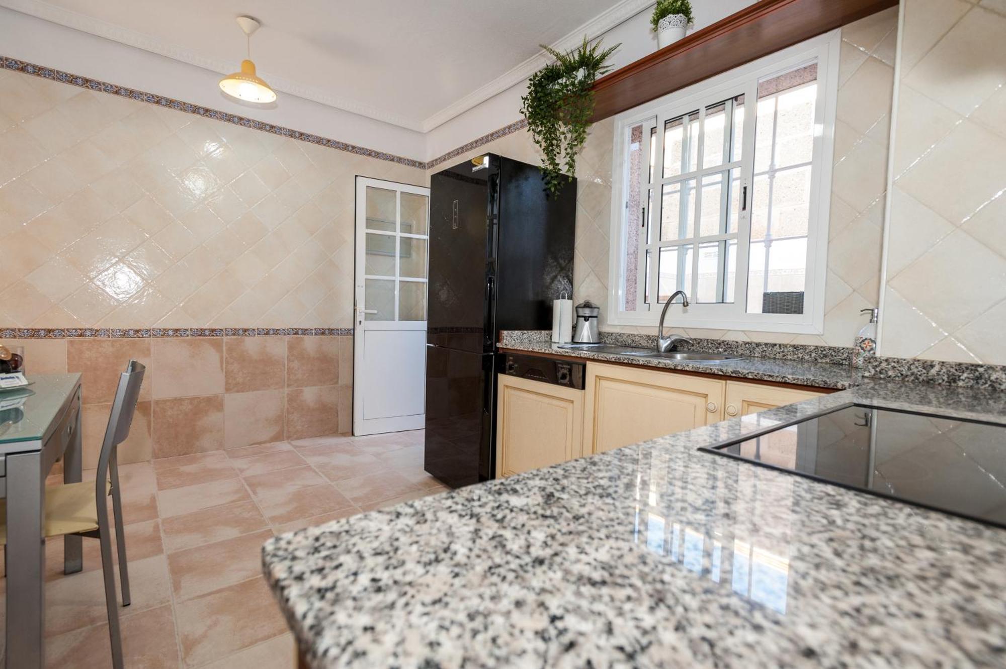 Villa Vanesa Luxury Private Villa With A Heated Pool, 4 Bedrooms And 4 Bathrooms 아데제 외부 사진
