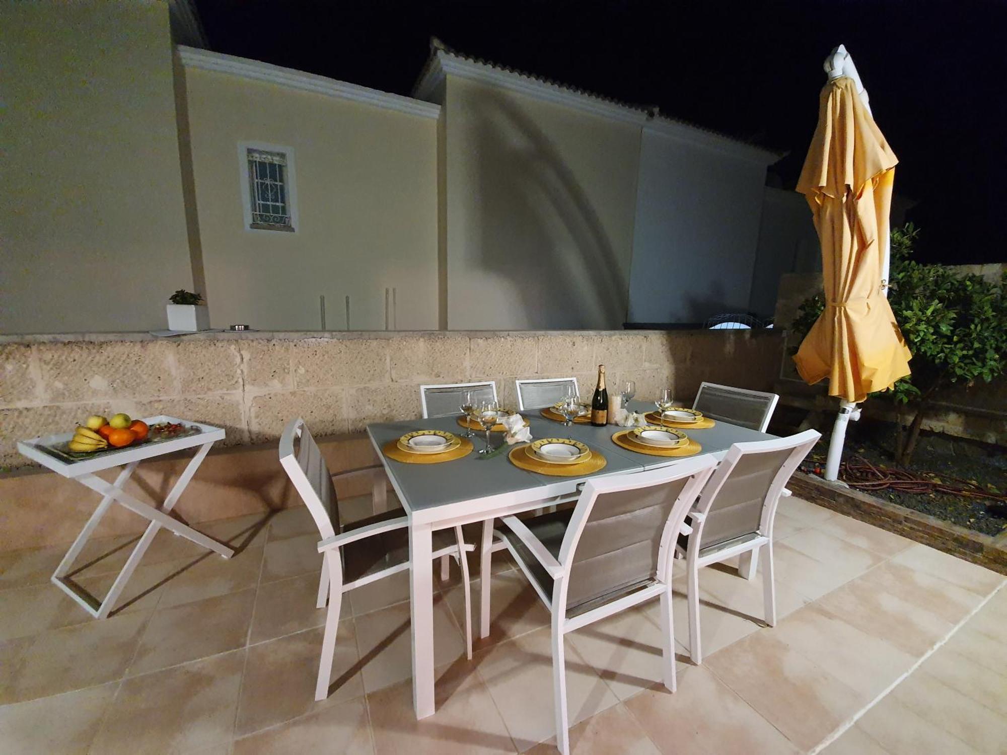 Villa Vanesa Luxury Private Villa With A Heated Pool, 4 Bedrooms And 4 Bathrooms 아데제 외부 사진