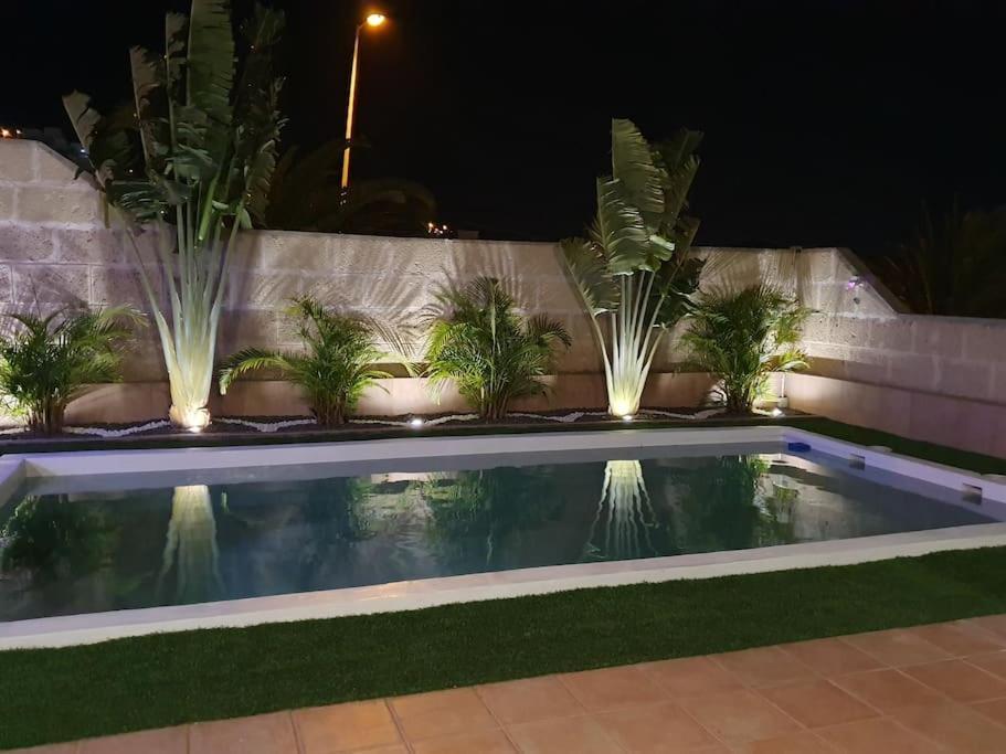 Villa Vanesa Luxury Private Villa With A Heated Pool, 4 Bedrooms And 4 Bathrooms 아데제 외부 사진