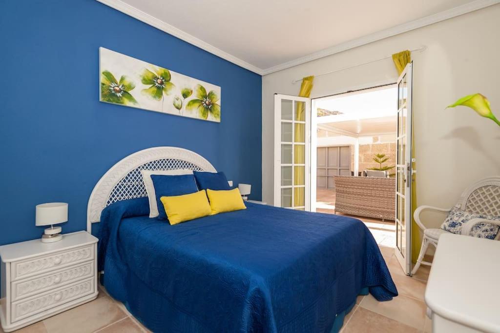 Villa Vanesa Luxury Private Villa With A Heated Pool, 4 Bedrooms And 4 Bathrooms 아데제 외부 사진